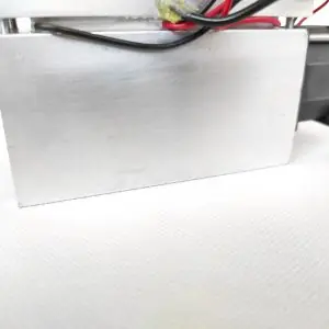 A cooling system with 2 TEC (Peltier) for FAP 800 Coherent